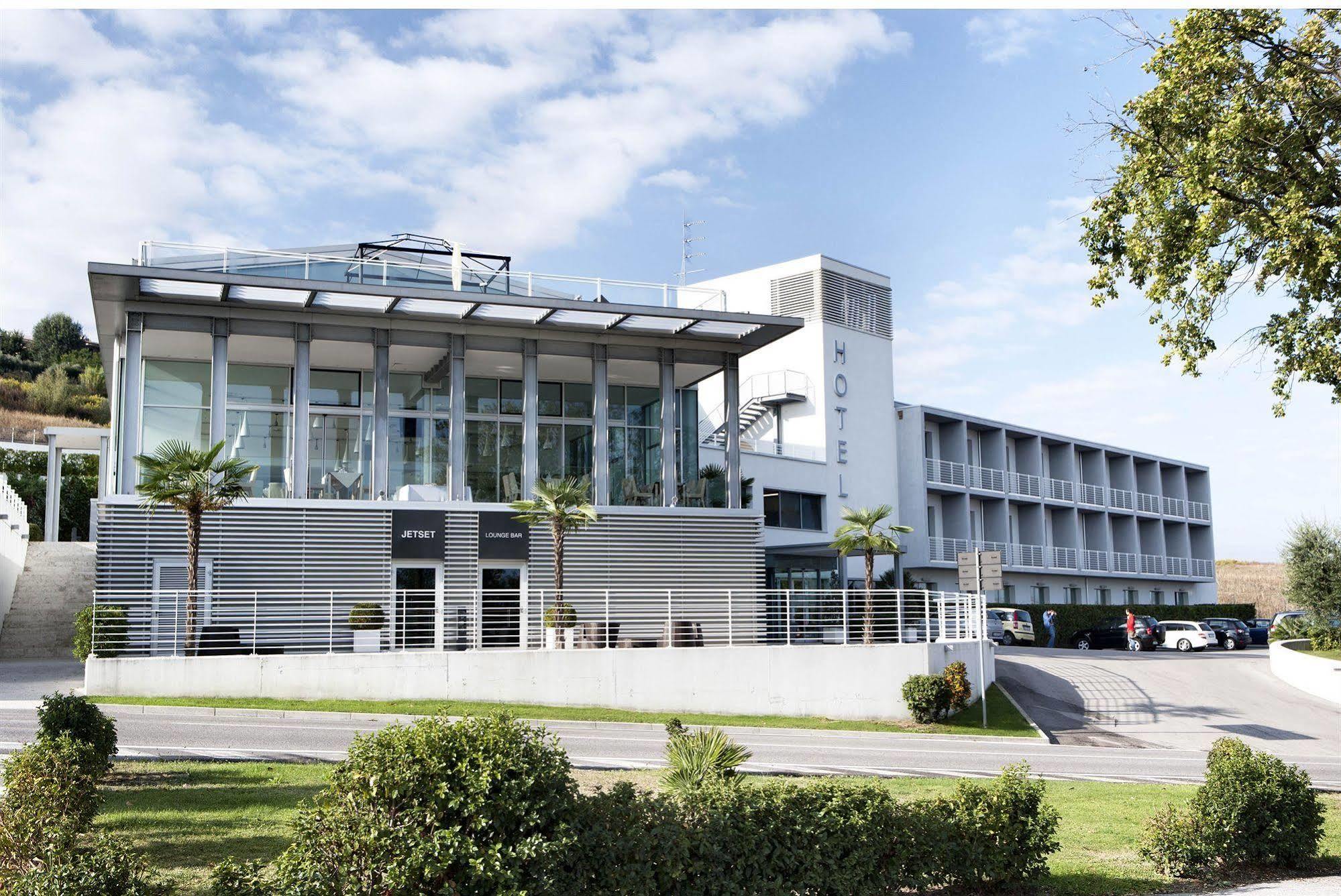 Hotel Horizon Montegranaro Eksteriør bilde